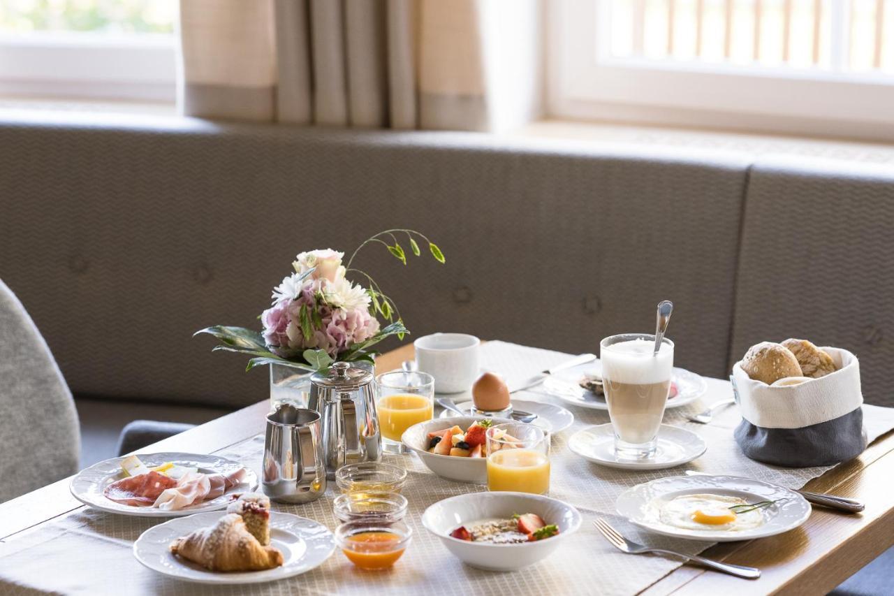 Hotel Fernblick 산발렌티노알라무타 외부 사진