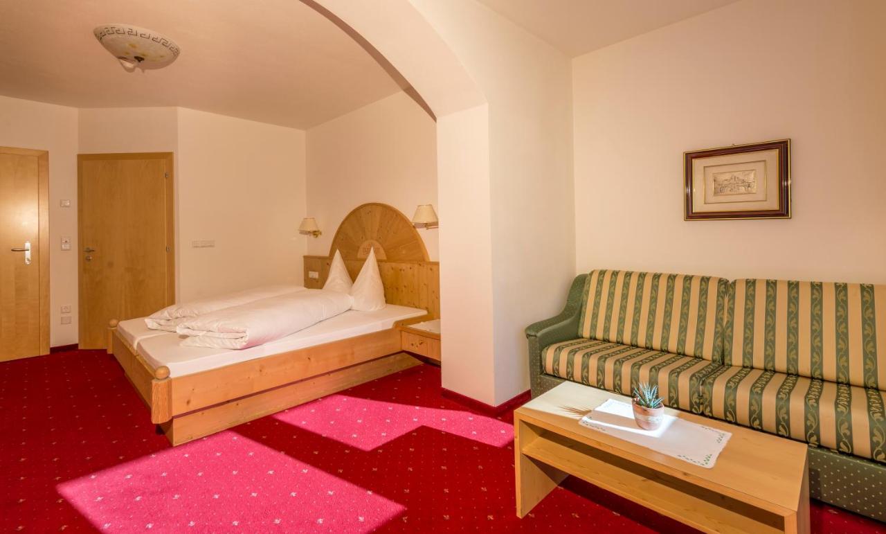 Hotel Fernblick 산발렌티노알라무타 외부 사진