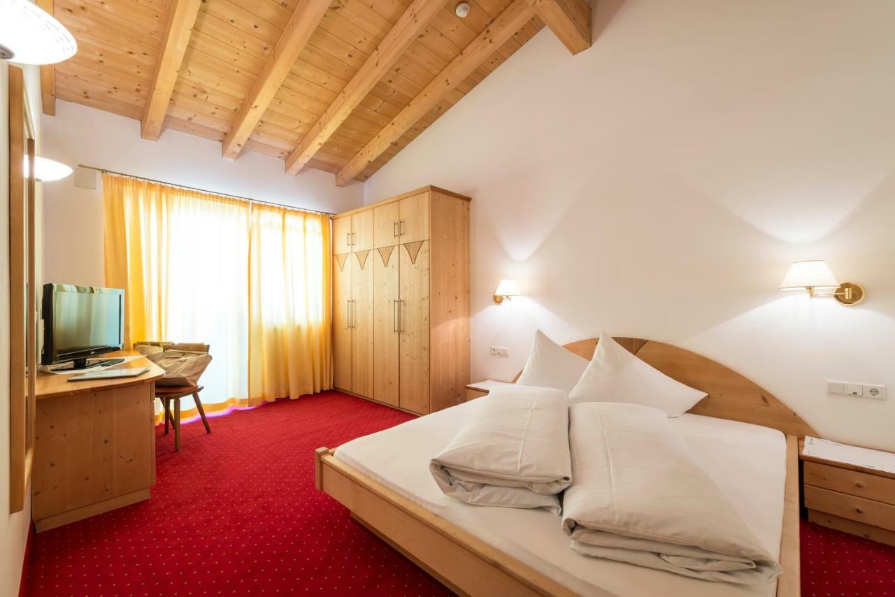 Hotel Fernblick 산발렌티노알라무타 외부 사진